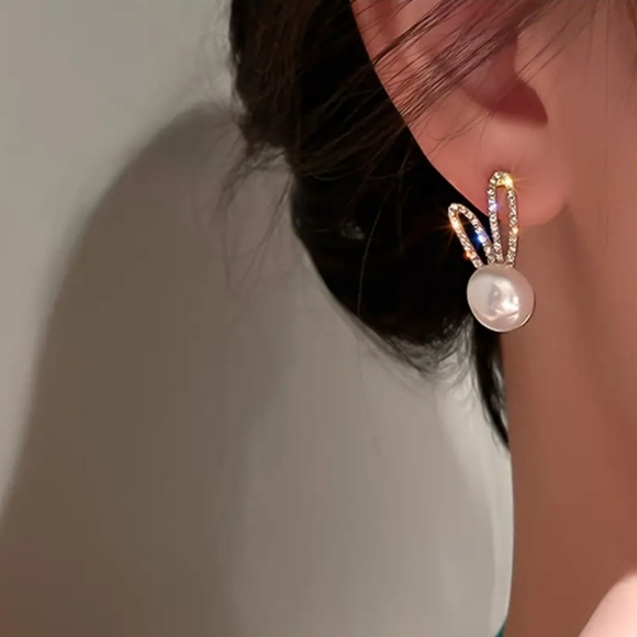 Bunny Rabbit Rhinestone Pearl Earrings - Picture 3 of 7